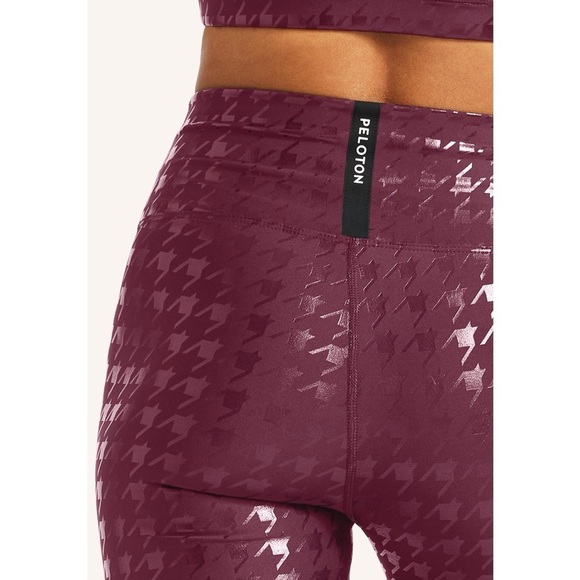 Peloton Purple Res Show Up Houndstooth Printed Legging Sizes L - Picture 4 of 15